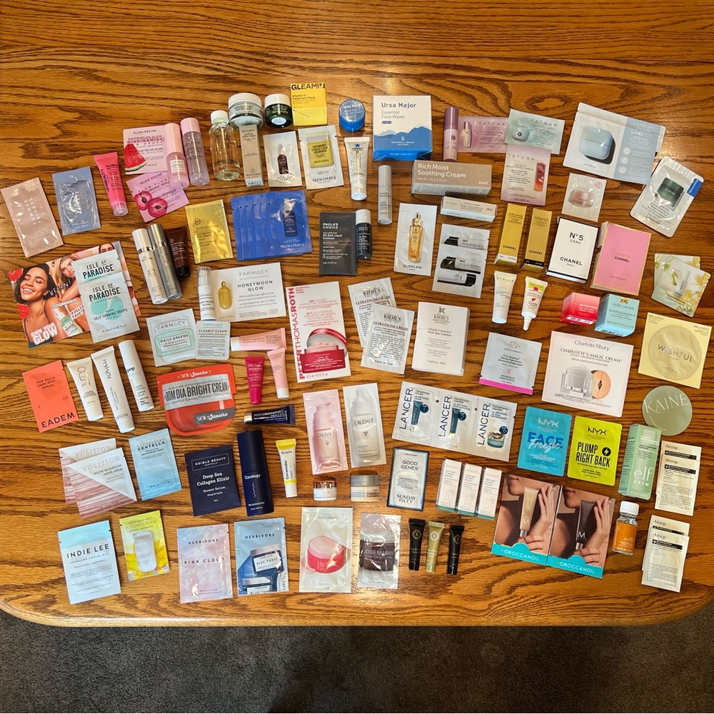 Sephora Skincare and Bodycare Sample Set - 111 products